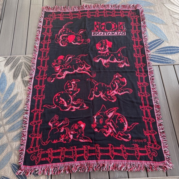 Disney Vintage 101 Dalmatians Tapestry Blanket / Area Rug 46” X 67” Baby Nursery - Picture 2 of 5